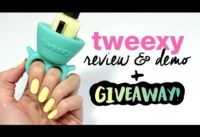 Tweexy Wearable Polish Holder Review & Demo + Giveaway!